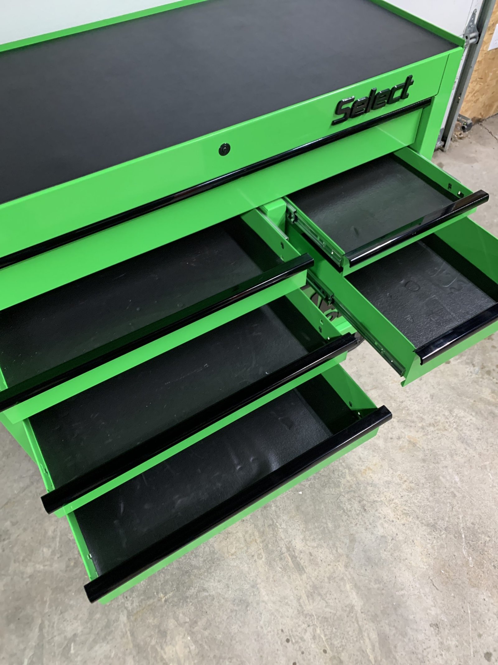 MAC - MB4890A-LG - KB Tools